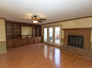 5532 Gates Landing Rd, Virginia Beach, VA 23464