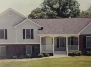 1646 Norton Estates Dr, Snellville, GA 30078