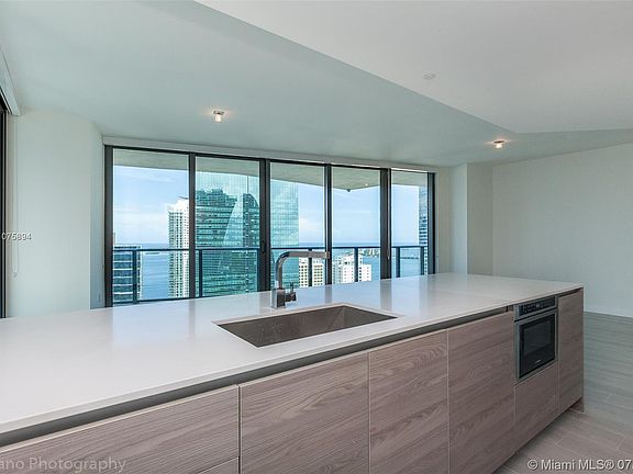 4th image of 1300 S Miami Ave Unit 3302