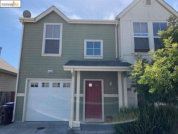 3rd image of 2942 Chavez Ln