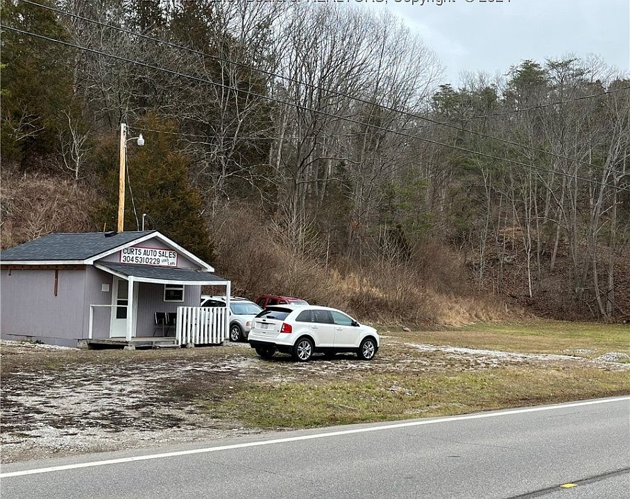 2nd image of 4624 Ripley Rd