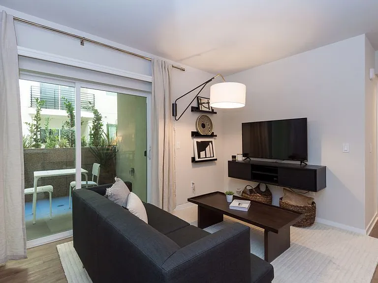 IMT 5700 — Photo 12