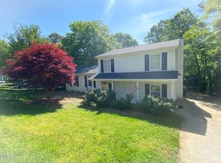 909 Tyrrell Rd, Raleigh, NC 27609