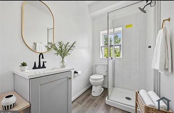 7015 Saybrook Ave #3 — Photo 5