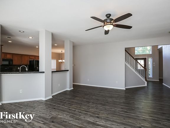 4th image of 208 Harvest Bend Dr