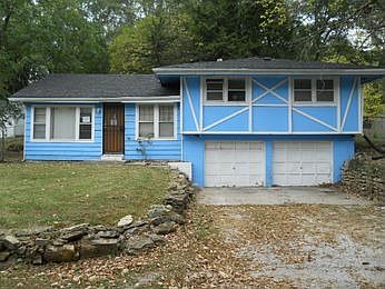 1st image of 3222 N 57th St
