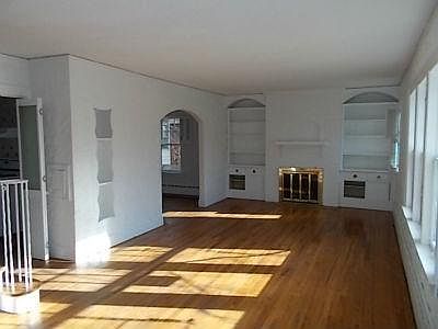 3rd image of 619 Westmoreland Ave