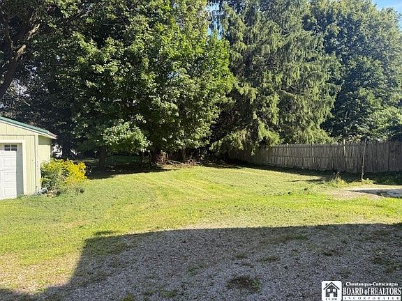 4th image of 17 Tew St