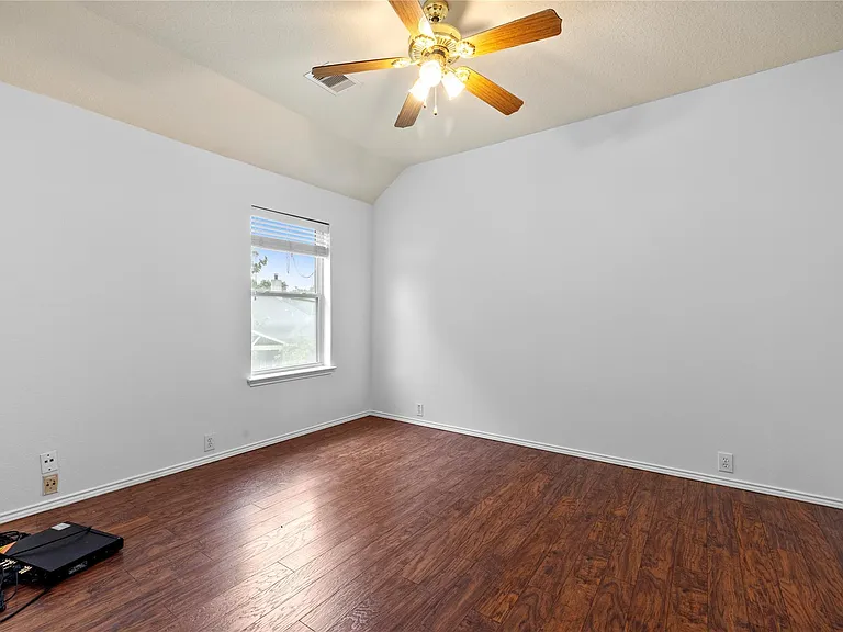 4803 Windcross Ct — Photo 28