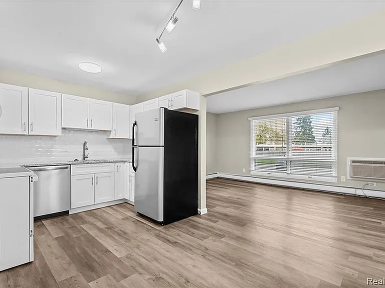 1545 Cherboneau Pl #41 — Photo 11