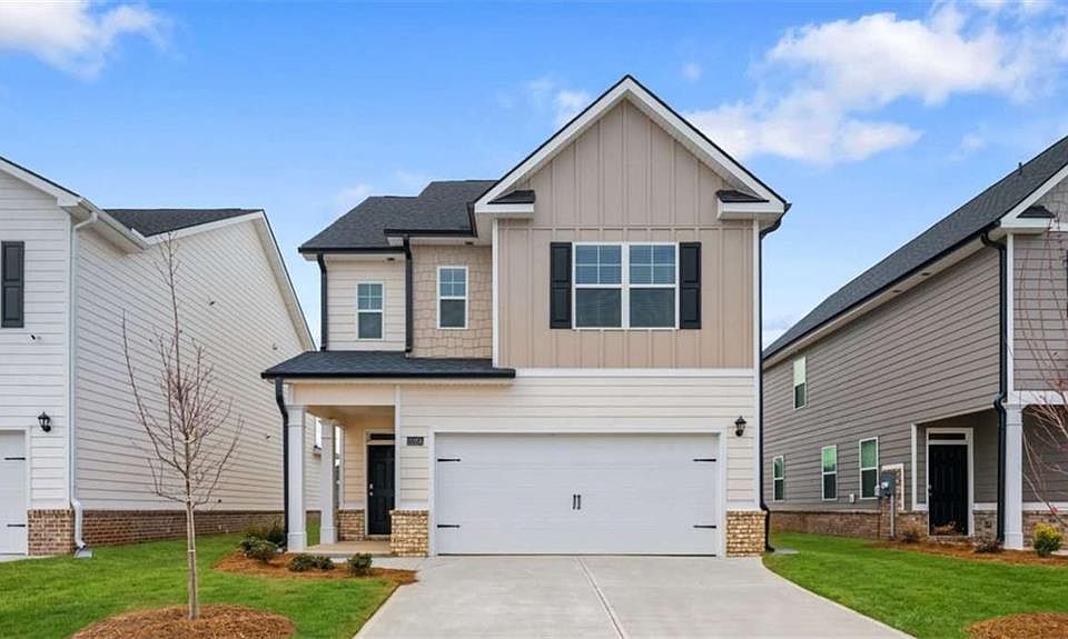 1st image of 104 Oakchase Park Ln