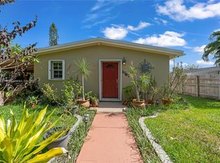 1787 NE 178th St, North Miami Beach, FL 33162