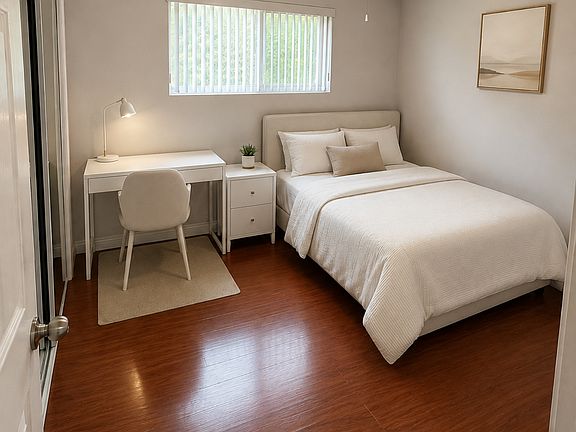 5th image of 3421 Maricopa Dr