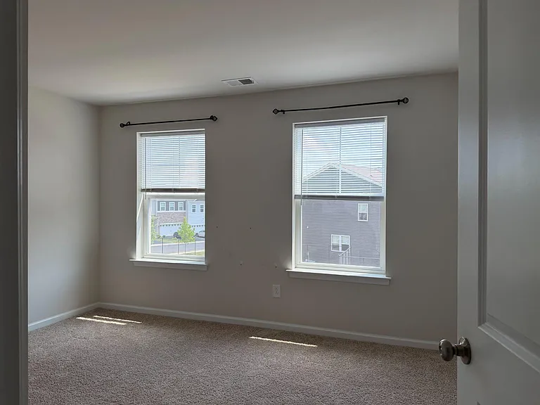8 Egret Way — Photo 14