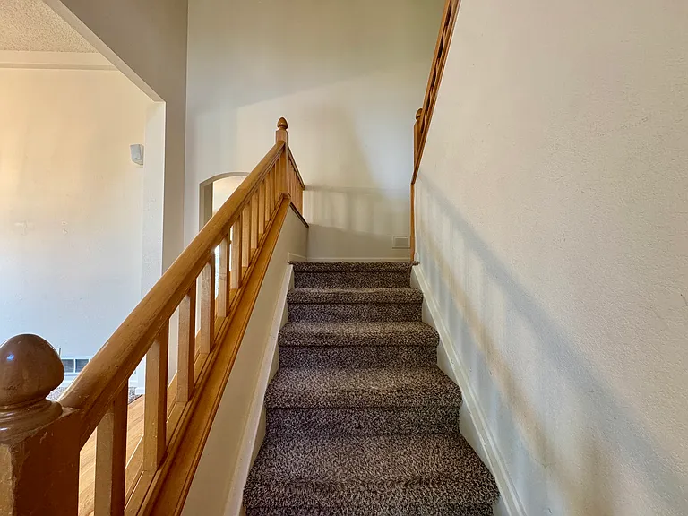 2404 S Holman Cir — Photo 15