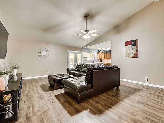 4th image of 3408 Forest Creek Dr