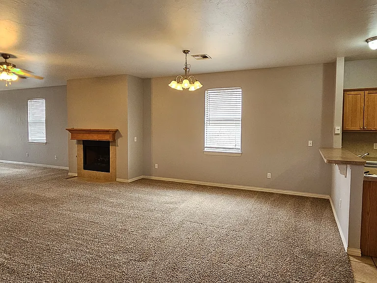 4 S Ridge Pointe Dr — Photo 3