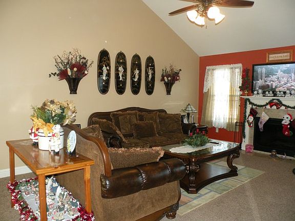 3rd image of 3111 N 124th St