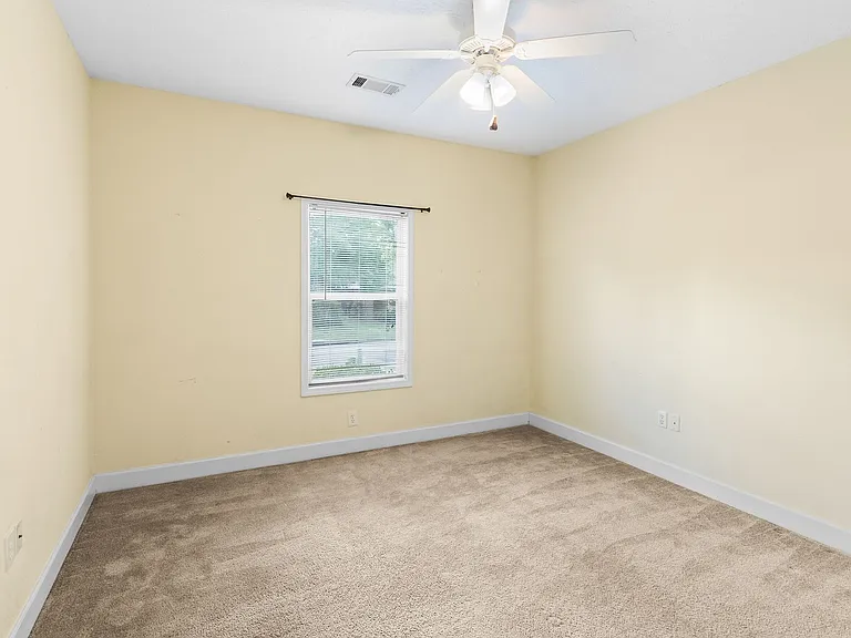 634 Kalypso Cir — Photo 17
