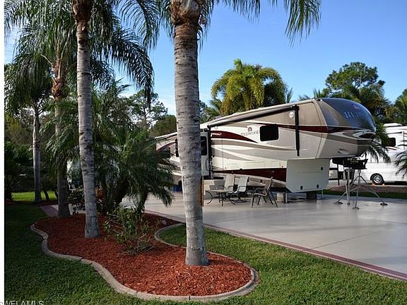 3rd image of 5854 Burrwood Ct