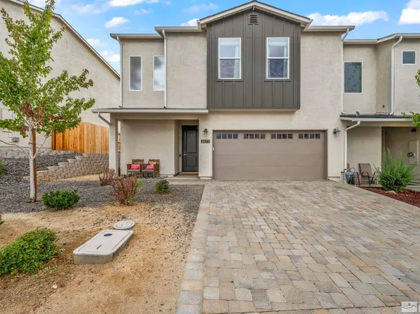 4825 Black Falcon Way, Sun Valley, NV 89433