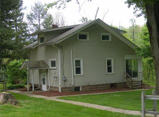 20661 Barber Dr, Saegertown, PA 16433