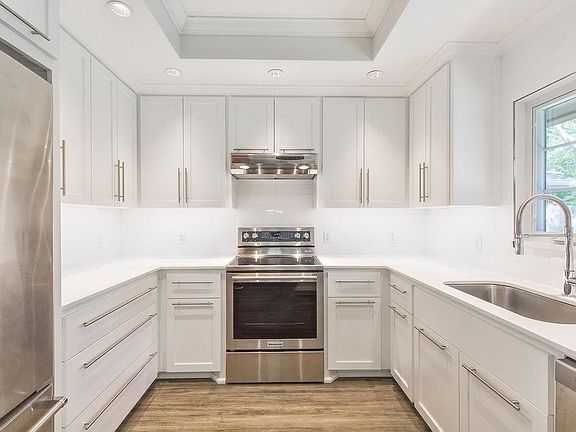 5th image of 1843 Westminster Pl