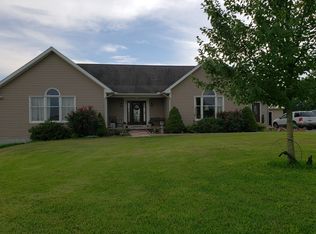 449 Greenspring Rd, Newville, PA 17241