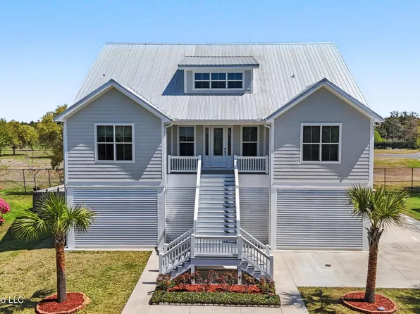 6 Sherman Ave, Pass Christian, MS 39571