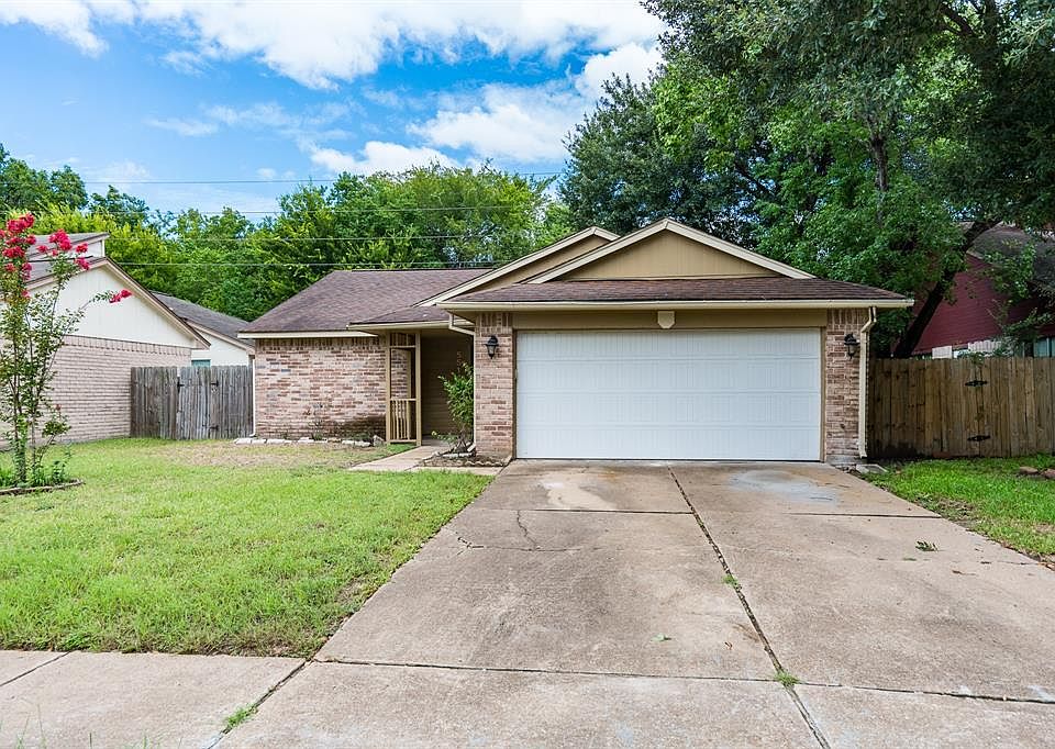 1st image of 5514 Oak Falls Dr