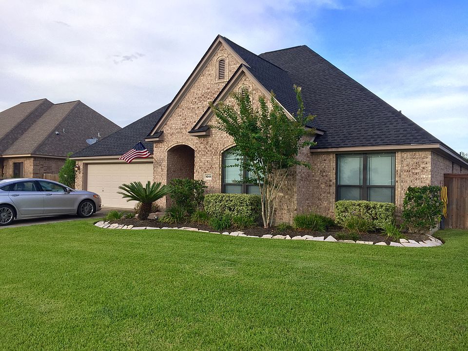 1st image of 1011 Cardinal Dr
