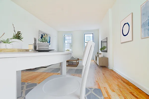 Rented by Platinum Properties | media 9