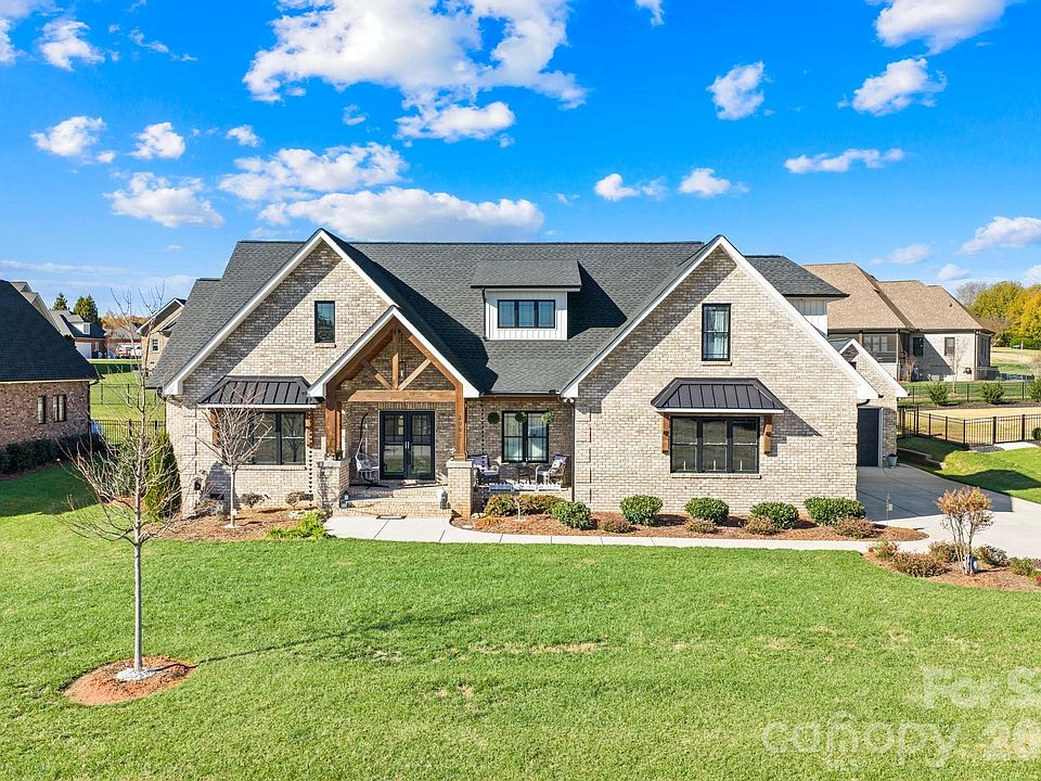 1st image of 2983 Tavistock Ln