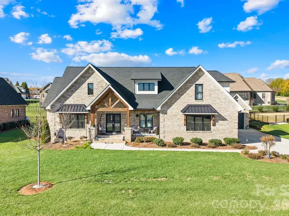 2983 Tavistock Ln, Lincolnton, NC 28092