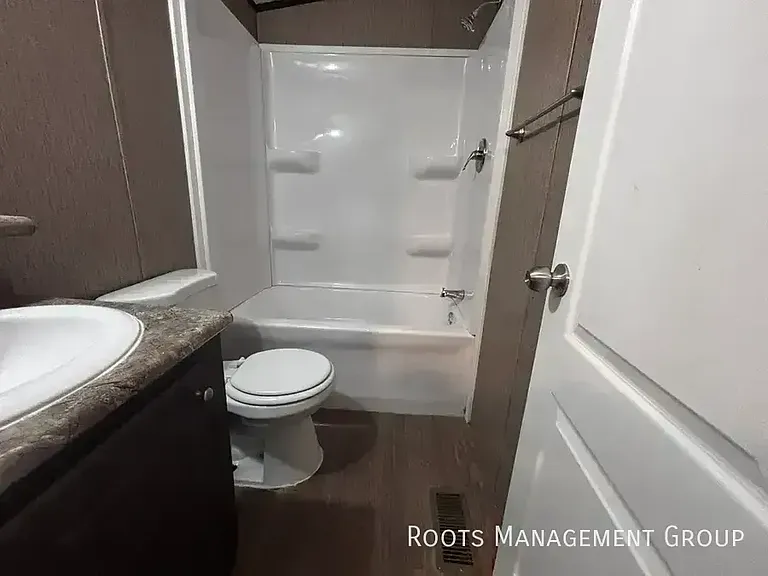 4506 N Business Highway 77 #252 — Photo 10