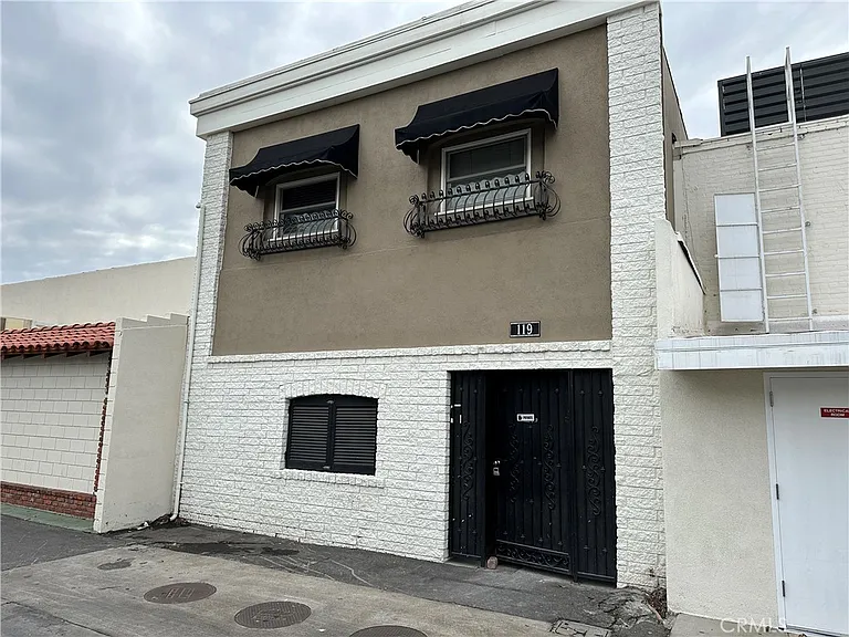 119 S Glassell St #B — Photo 43