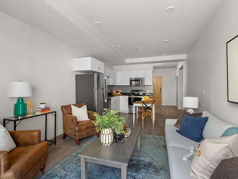 4420 Norfolk Ave #8 — Photo 9