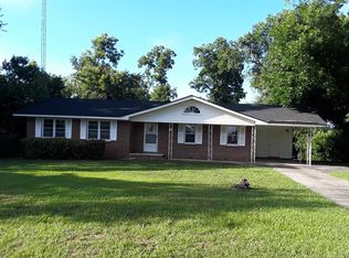 302 Holly Dr, Albany, GA 31705