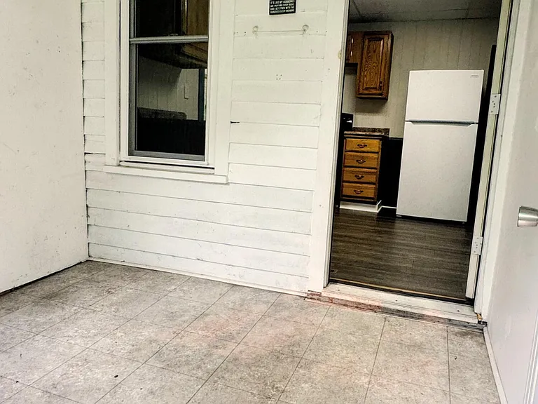 803 N Mulberry St — Photo 22