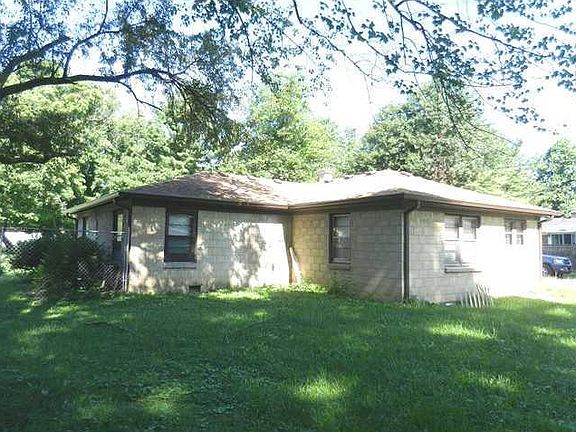 4th image of 371 N Burke Ave