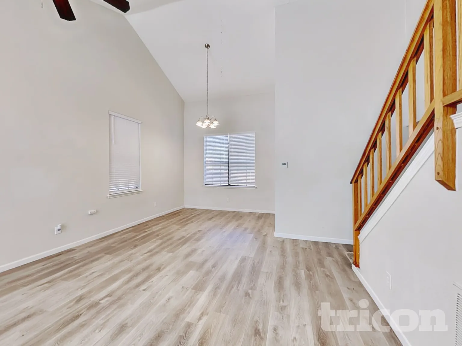 4137 Stinwick Lane Grand Prairie TX — Photo 3