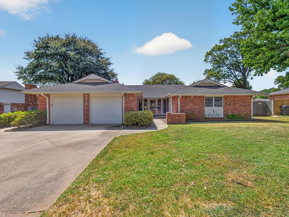 1st image of 1913 Rolling Hills Dr