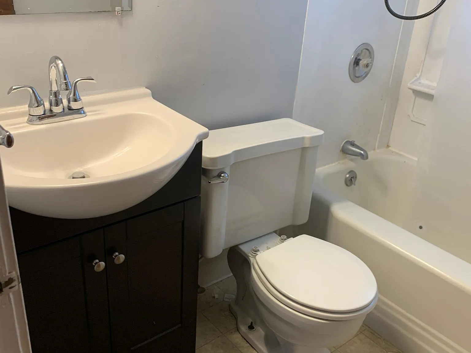 2 bed, 980 sqft, $1,325 — Photo 4