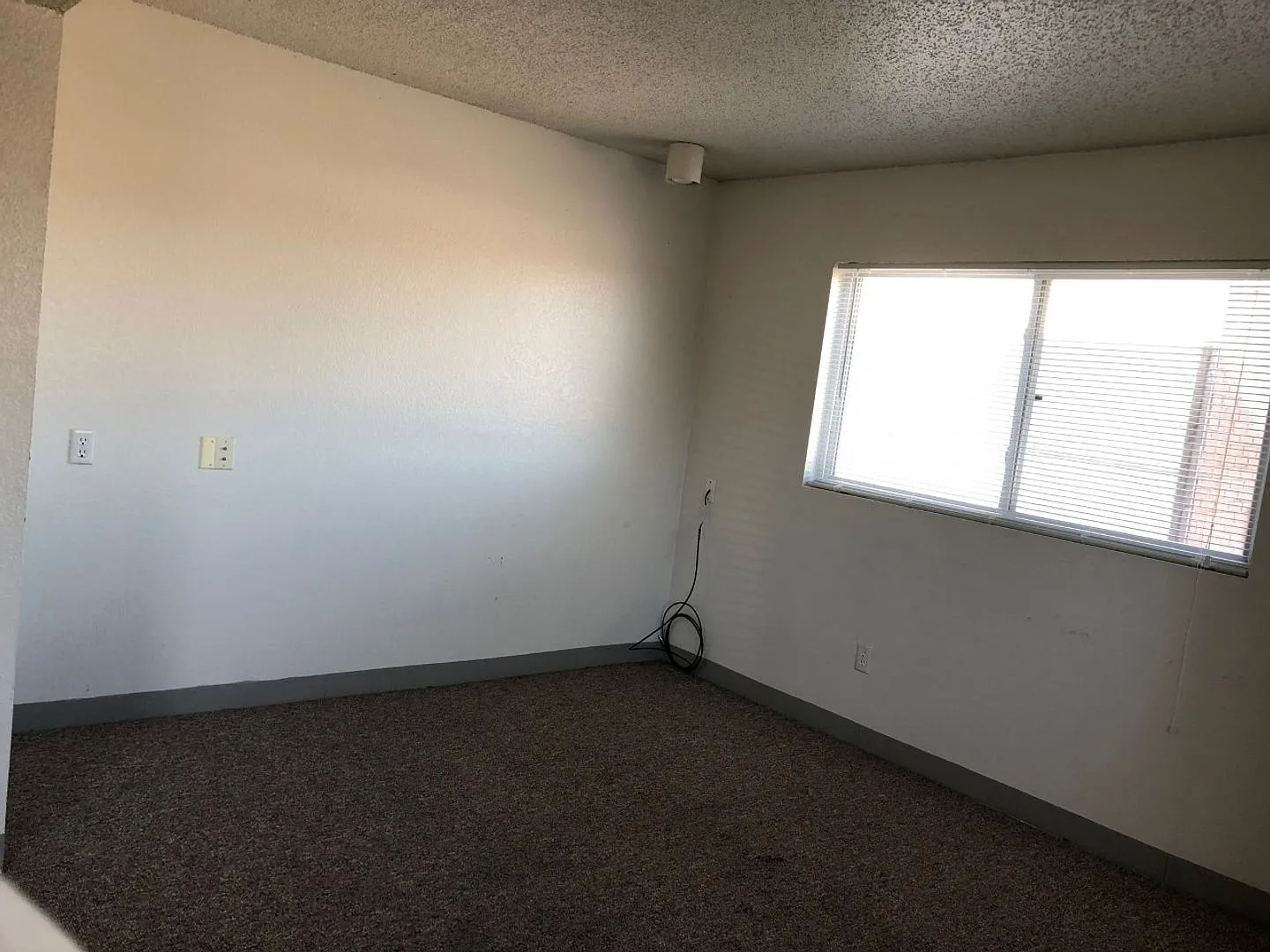 Regents Court Apartments — Photo 4