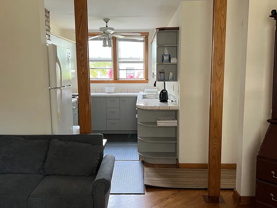 12 Reed St #1