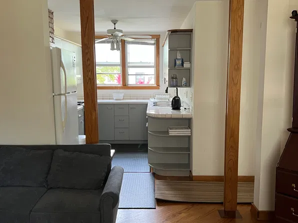 12 Reed St #1, Cambridge, MA 02140