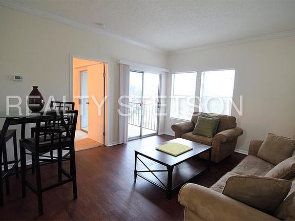 2nd image of 12166 Metric Blvd APT 323