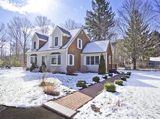 66 Forest St, Plympton, MA 02367