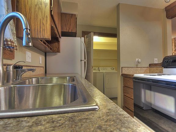 3rd image of 4105 W Lemhi St