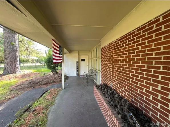 1409 Taylor Ave, Clanton, AL 35045